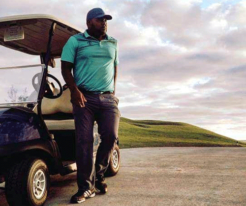 Augustus Finishes 11th on Moonlight Tour (Golf)